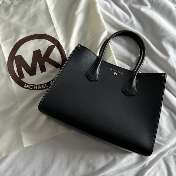 Michael Kors Medium Black Leather Satchel Handbag With Shoulder Strap - Picture 1 of 10